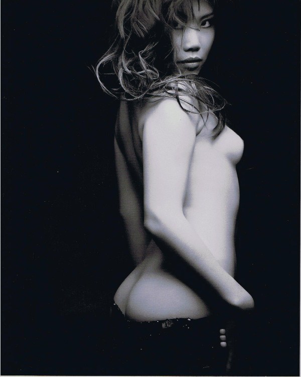 Female model photo shoot of Josephine Amour