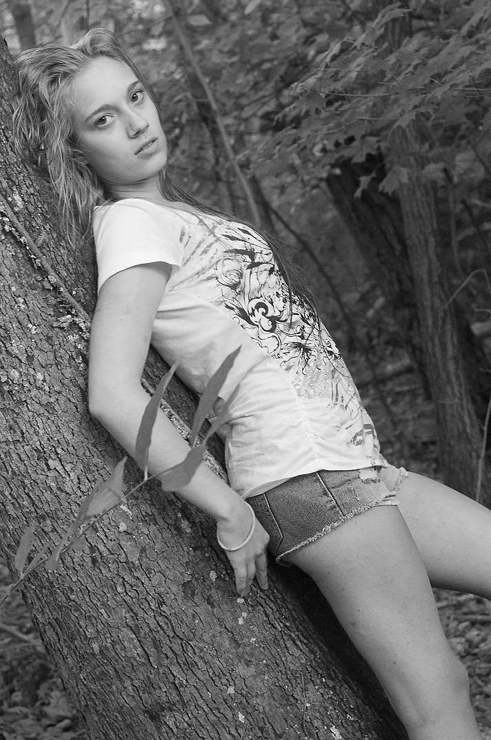 Female model photo shoot of Caitlyn Sonntag by Mountain Image