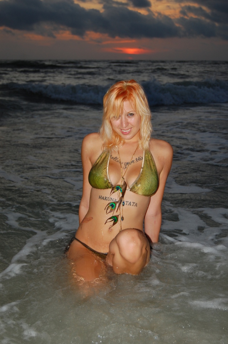 Female model photo shoot of dakotajustine by Chris Jack Photography  in Indian Rocks Beach