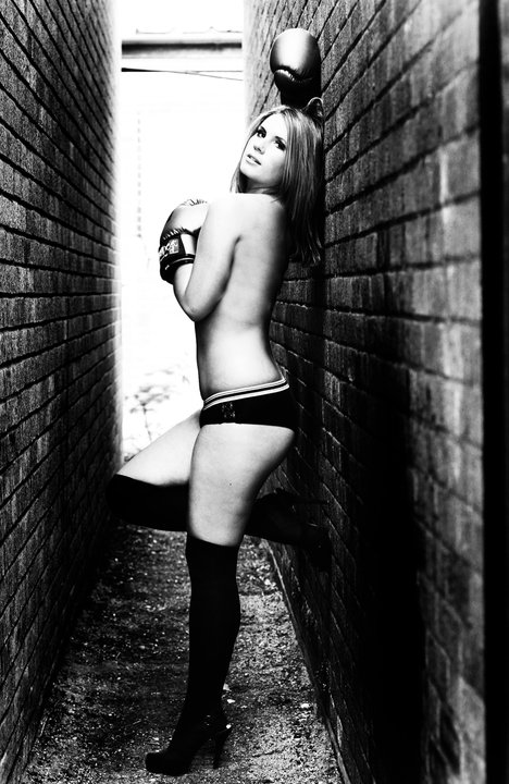 Female model photo shoot of Victoria_Lesley 