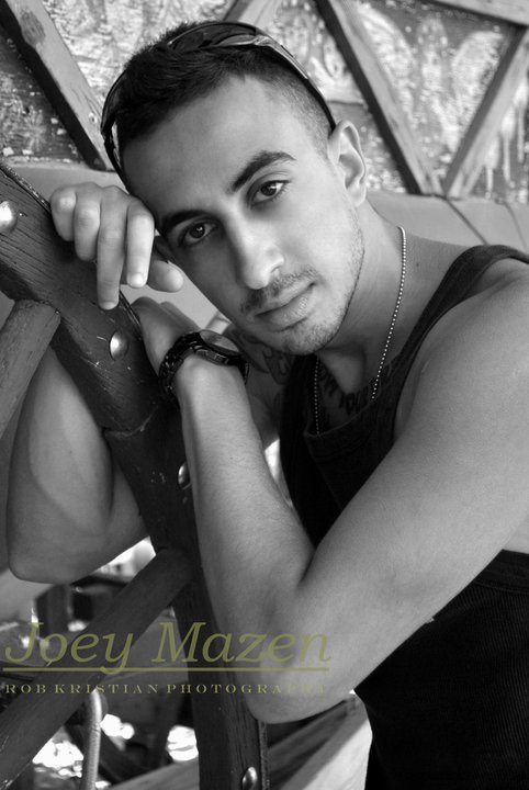 Male model photo shoot of Joey Mazen