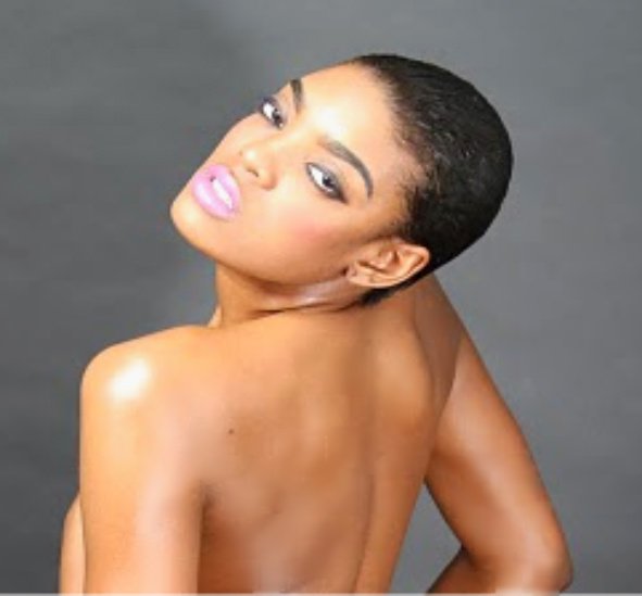 Female model photo shoot of Jessy Woods