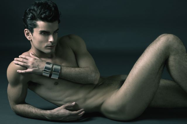 Male model photo shoot of Alvaro Francisco in NYC