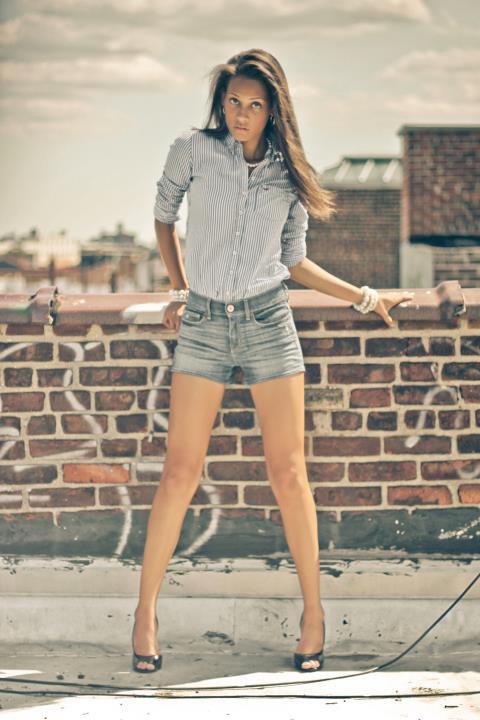 Female model photo shoot of KaylaAshley_