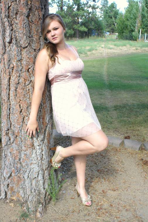 Female model photo shoot of Brittany Holloway in Spokane, WA