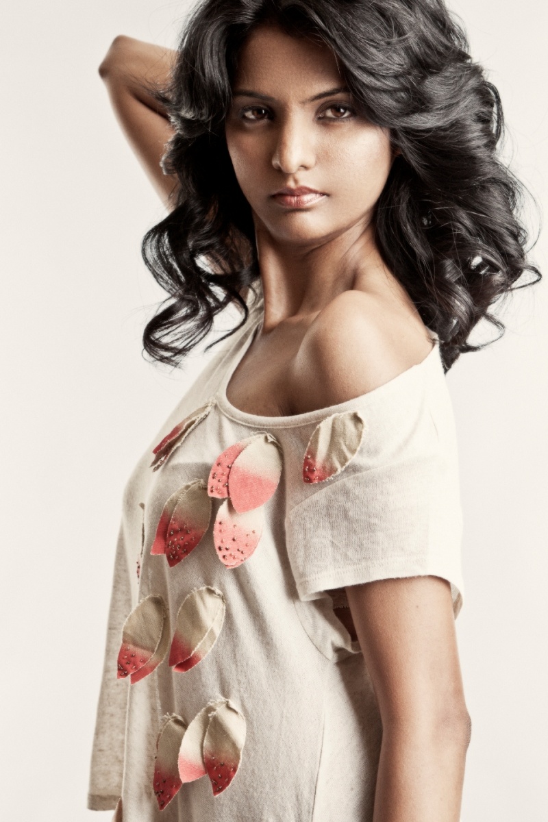 Female model photo shoot of Priyaa in Seattle