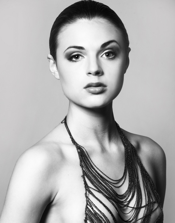 Female model photo shoot of Makeup Audrey