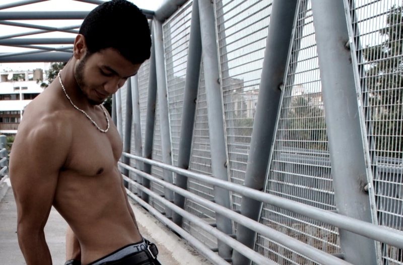 Male model photo shoot of Yassine dahiri
