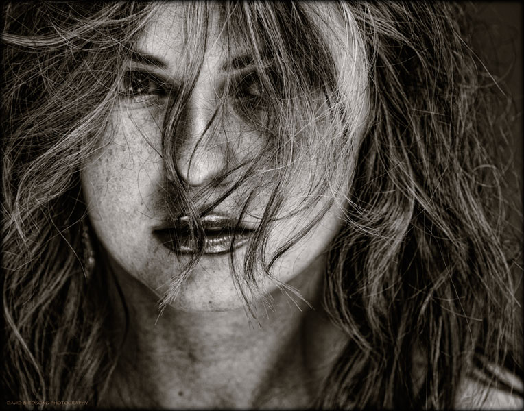 Female model photo shoot of Leslie Yvonne by David Birdsong 
