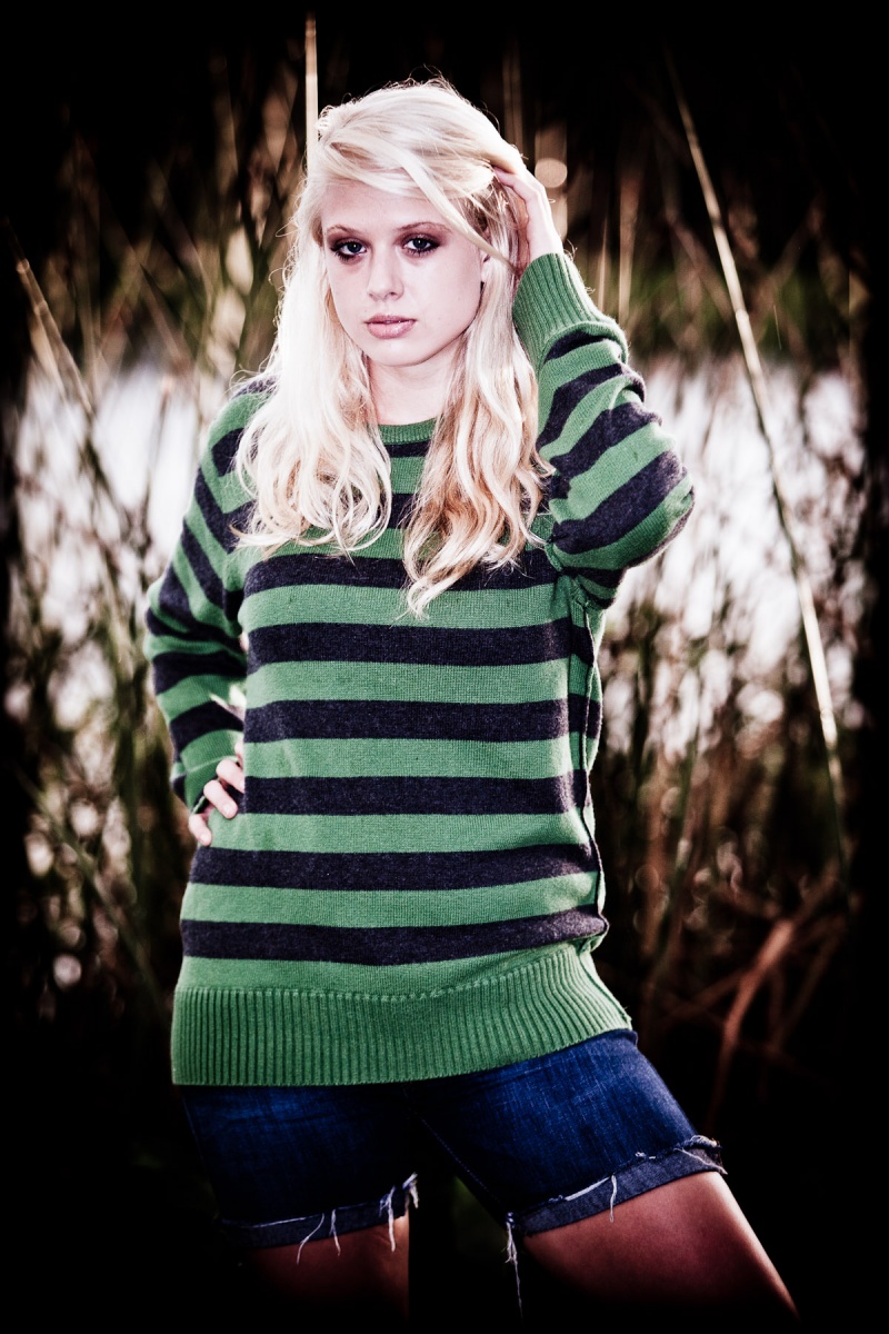 Female model photo shoot of Kirsten Ruehle by Revolve