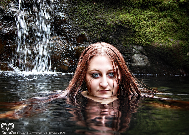 Female model photo shoot of Toxic Butterfly Media by FollowYourArt in Eagle Creek, Or.