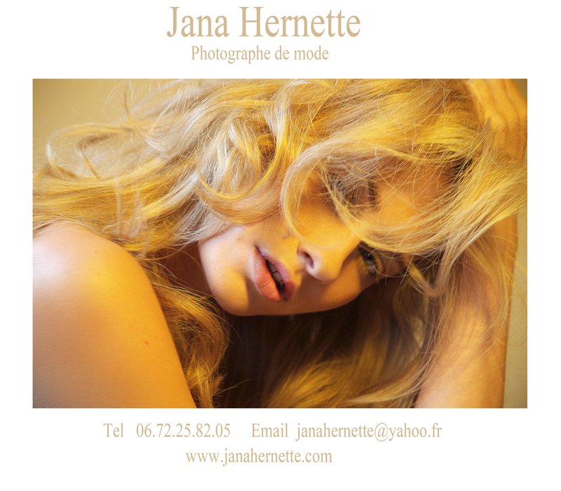 Female model photo shoot of Jana Hernette