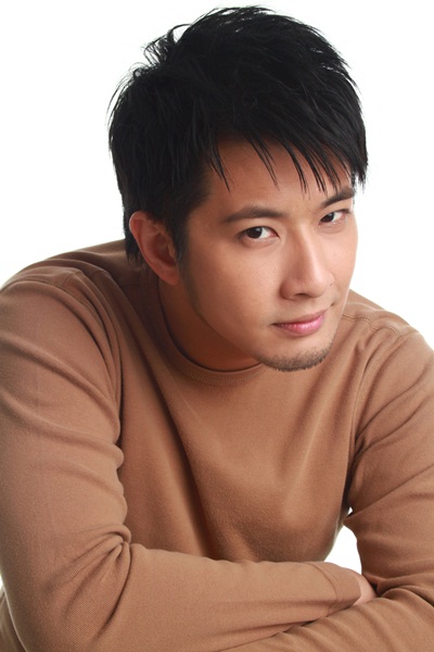 Male model photo shoot of Aaron Chong