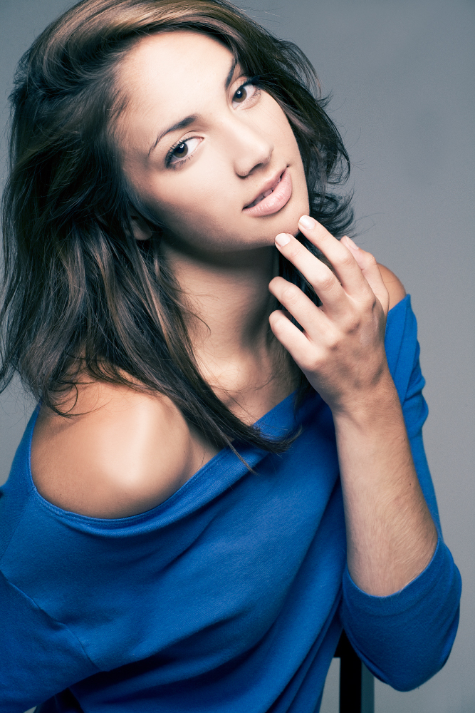 Female model photo shoot of Hanna Sharlene by Marcus Hyde