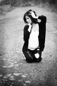 Female model photo shoot of jessicagreen