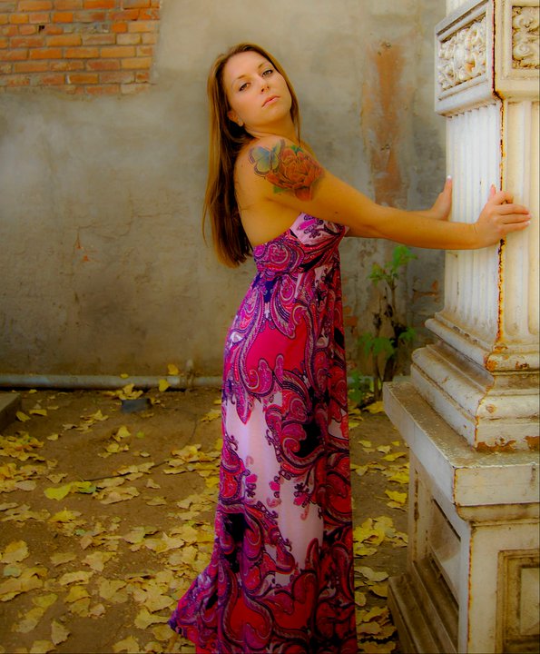 Female model photo shoot of - Amanda Harper -