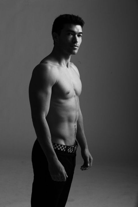 Male model photo shoot of Markus Woods