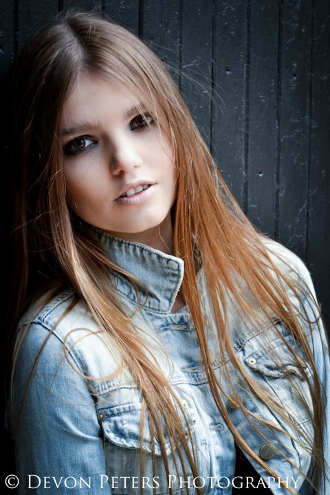 Female model photo shoot of Melissa Vannatter  by Devon Peters 