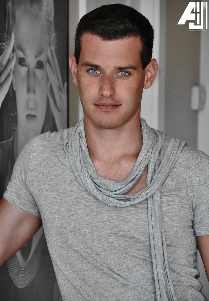 Male model photo shoot of MONeill by AlexanderJohn