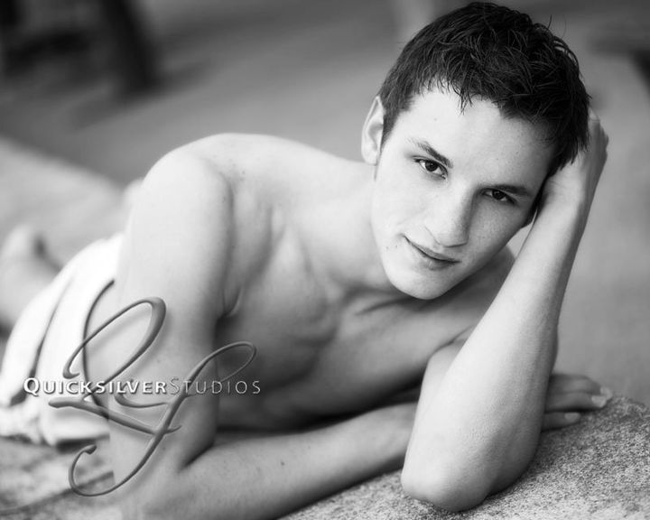Male model photo shoot of Jared Dibble in CDA Lake