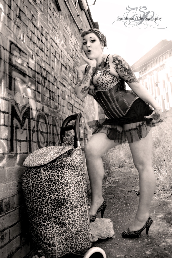 Female model photo shoot of Lauren Amy Rose by Sandman Photography in secret :P