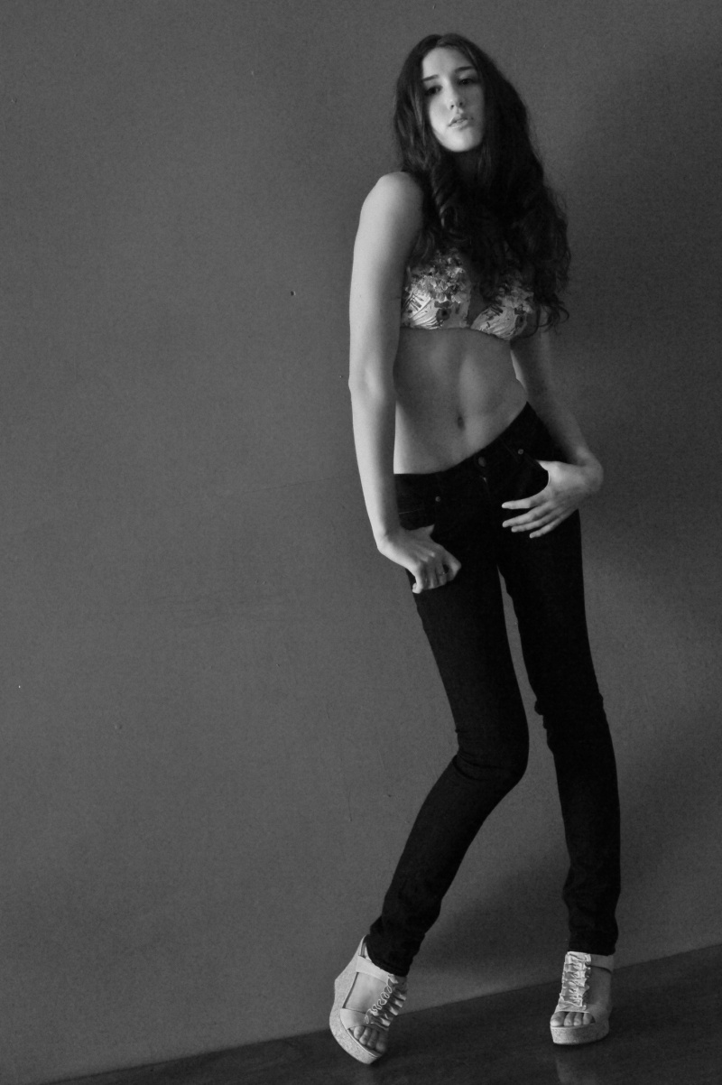 Female model photo shoot of Kelsey Renae