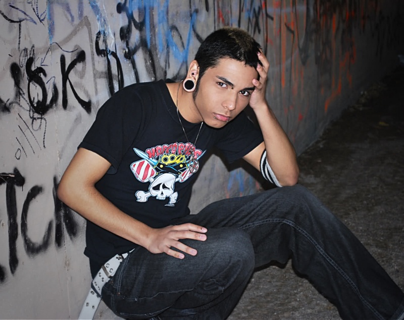 Male model photo shoot of Diego Gonzales