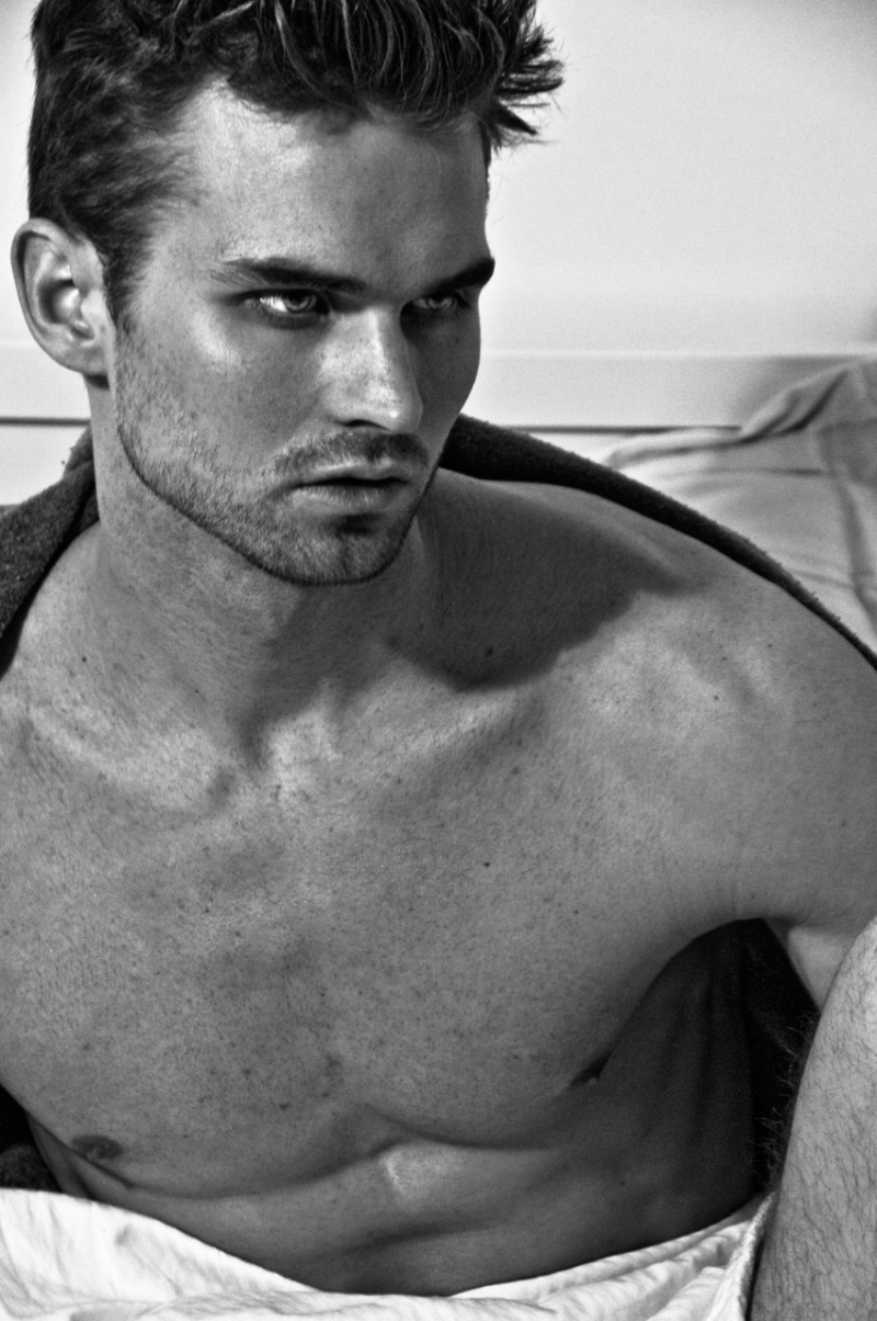 Male model photo shoot of KENNEN in New York, New York