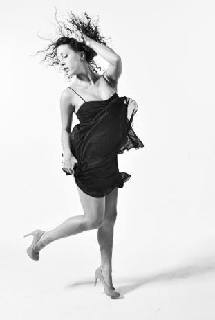 Female model photo shoot of Rachel Mary Hurd