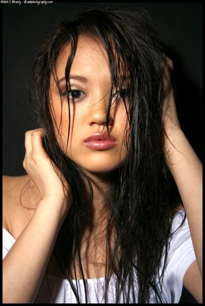 Female model photo shoot of Krystal Ellis