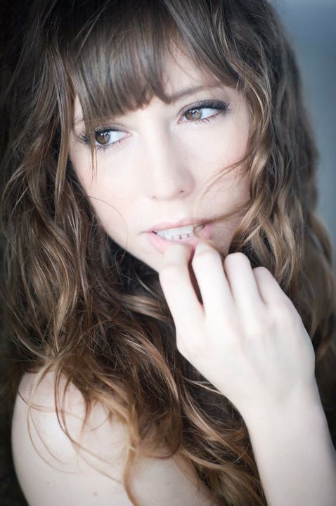 Female model photo shoot of Jodi-Lynne by mikechan
