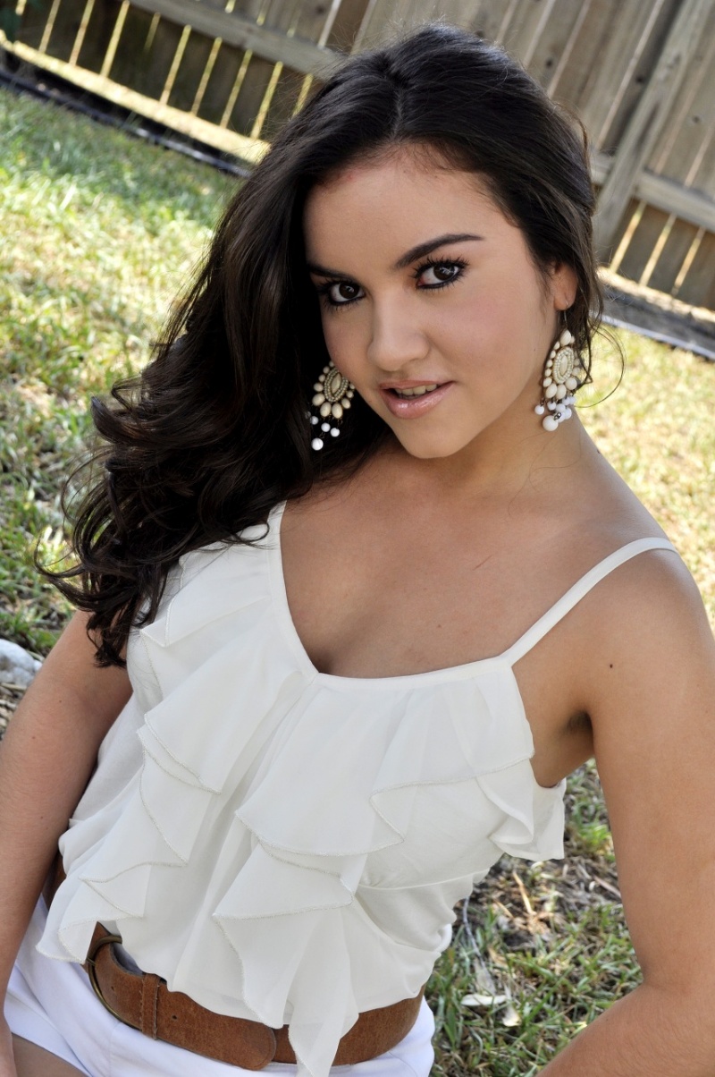 Female model photo shoot of Rosa Melendez in Houston, Texas