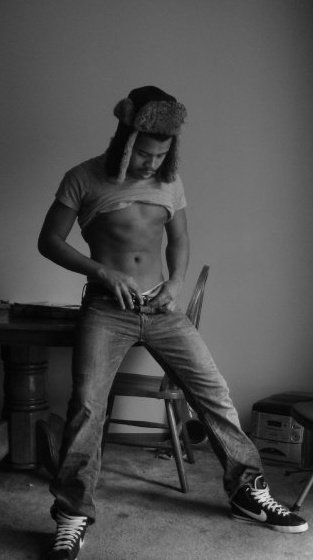Male model photo shoot of Tony Arias 