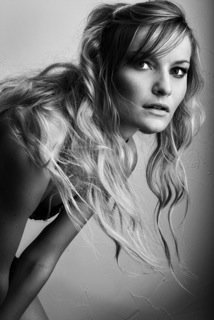 Female model photo shoot of Danielle Kali
