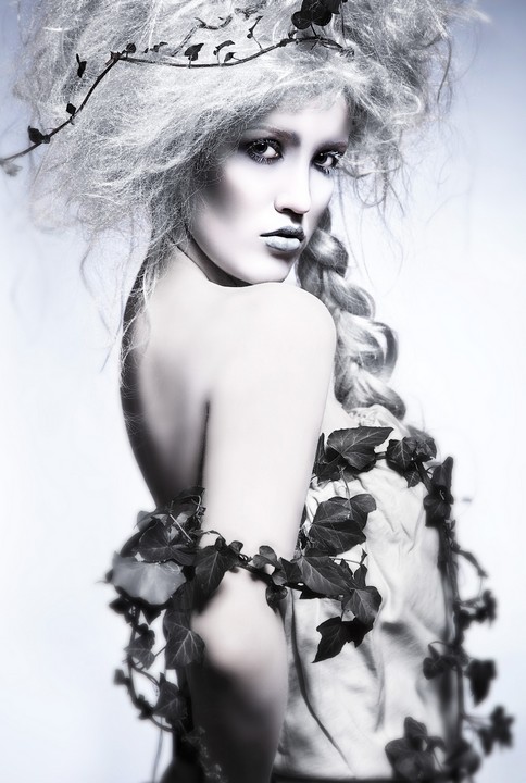 Female model photo shoot of Olivia Muldoon