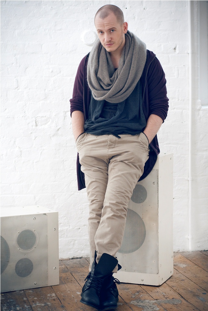Male model photo shoot of Aaron Sokell in London