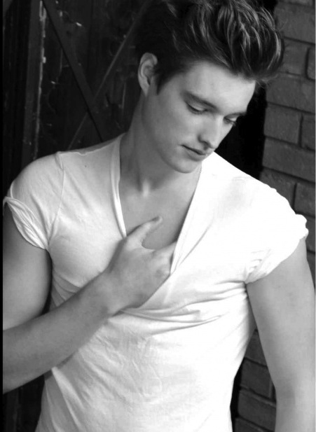Male model photo shoot of Luke Field-Wright