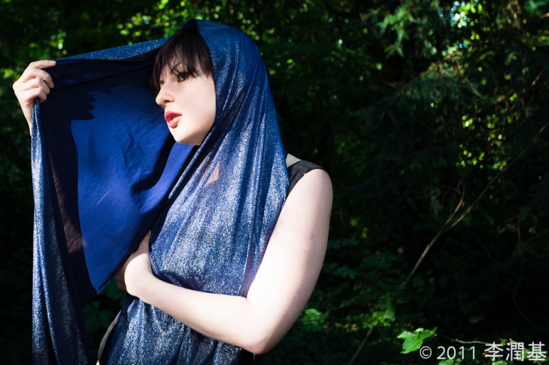 Male model photo shoot of yunki in Dulwich Woods