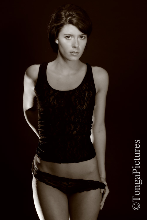 Female model photo shoot of Cuyler Quinn by Tapiwa Muronda Photo