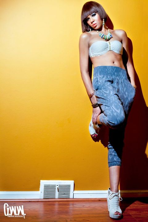 Female model photo shoot of Jasmine Onya