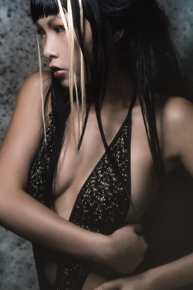 Female model photo shoot of Dasa Blue