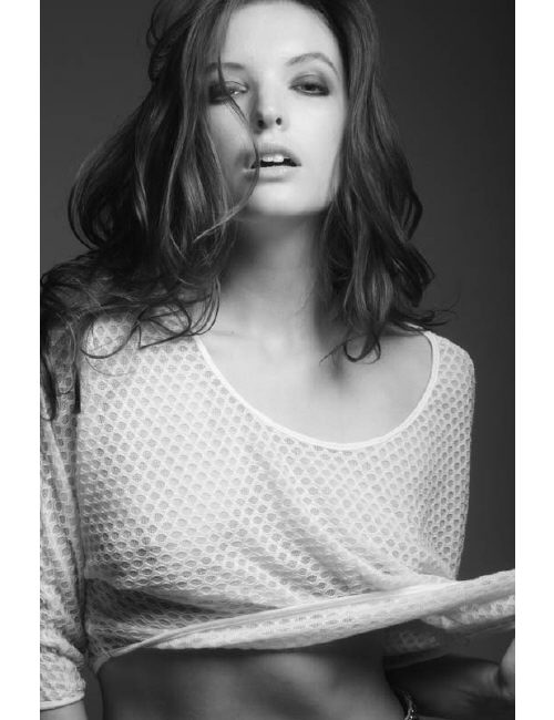 Female model photo shoot of Rachel Rosalie