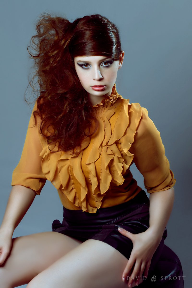Female model photo shoot of Nikki Bloom