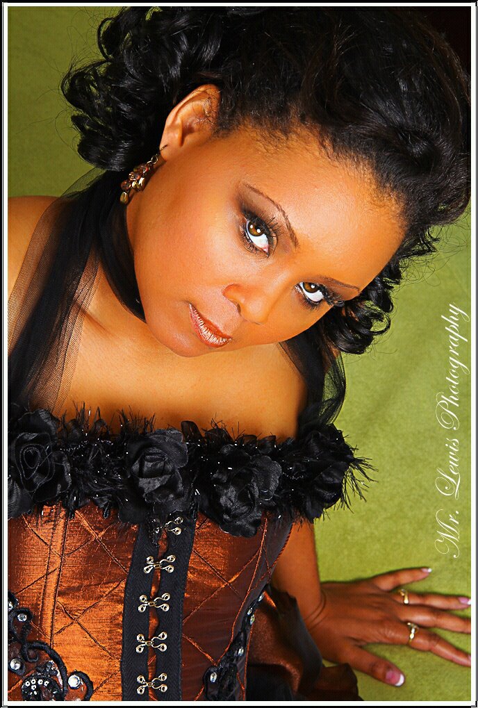 Female model photo shoot of Katrina L Long Currie in South Beach Suites