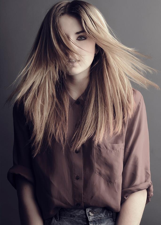 Female model photo shoot of Phoebe-M