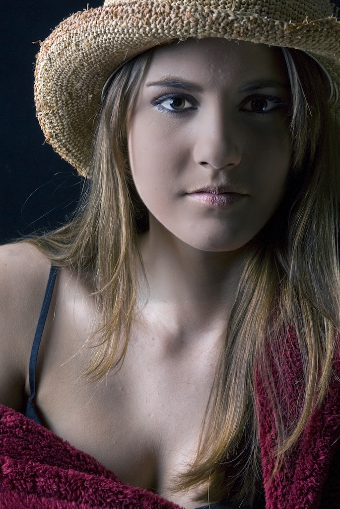 Female model photo shoot of Sarah C Hackworth