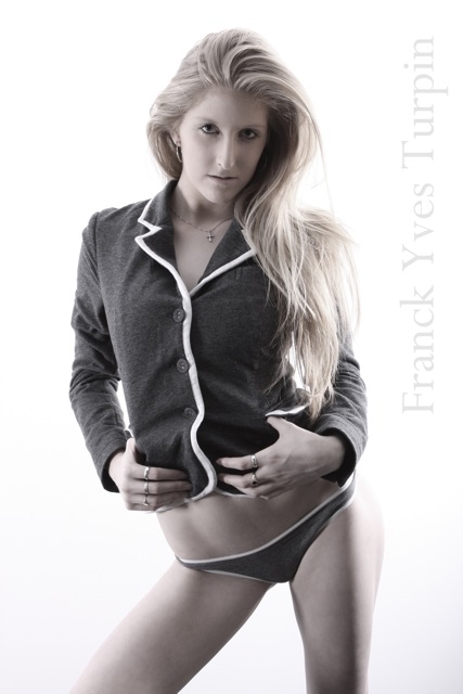 Female model photo shoot of Emily E Stewart