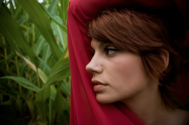 Female model photo shoot of Savannah Darling by glimmermerephoto