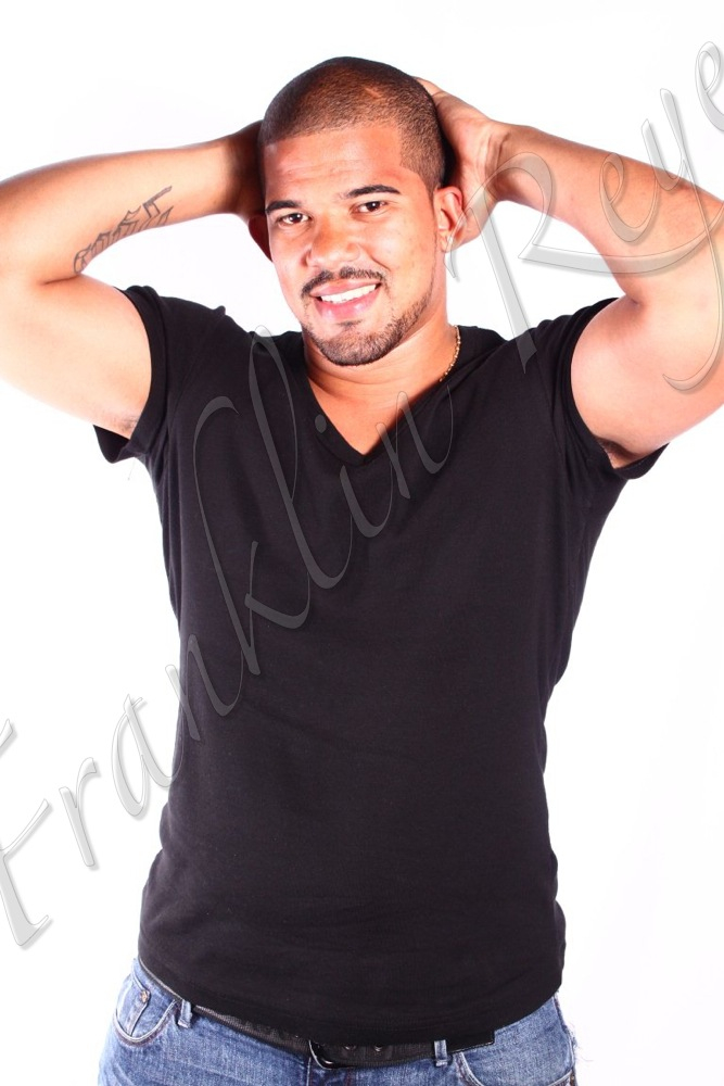 Male model photo shoot of Franklin Reyes
