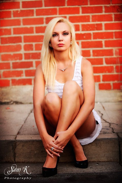 Female model photo shoot of Anastasia Khodyreva